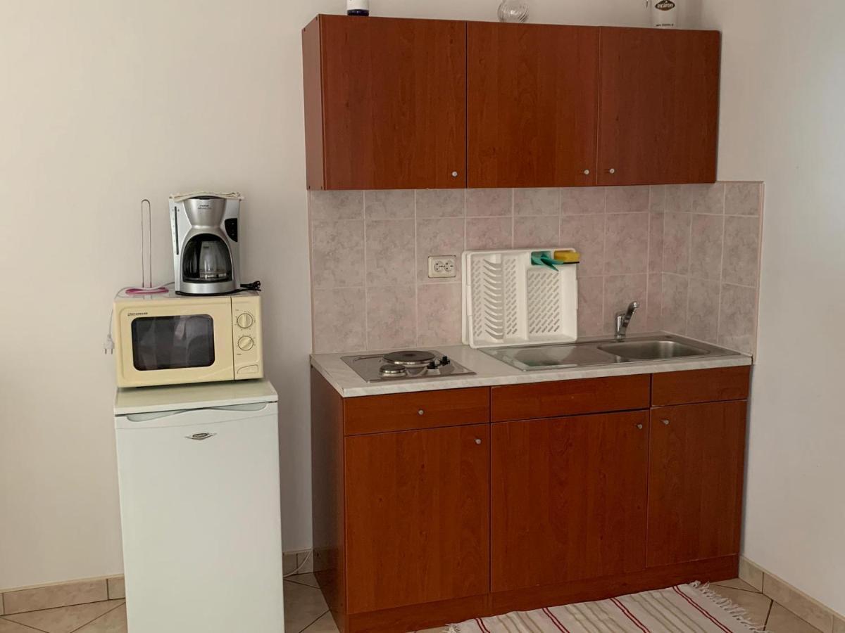 Sobe I Apartmani Til Crikvenica Buitenkant foto