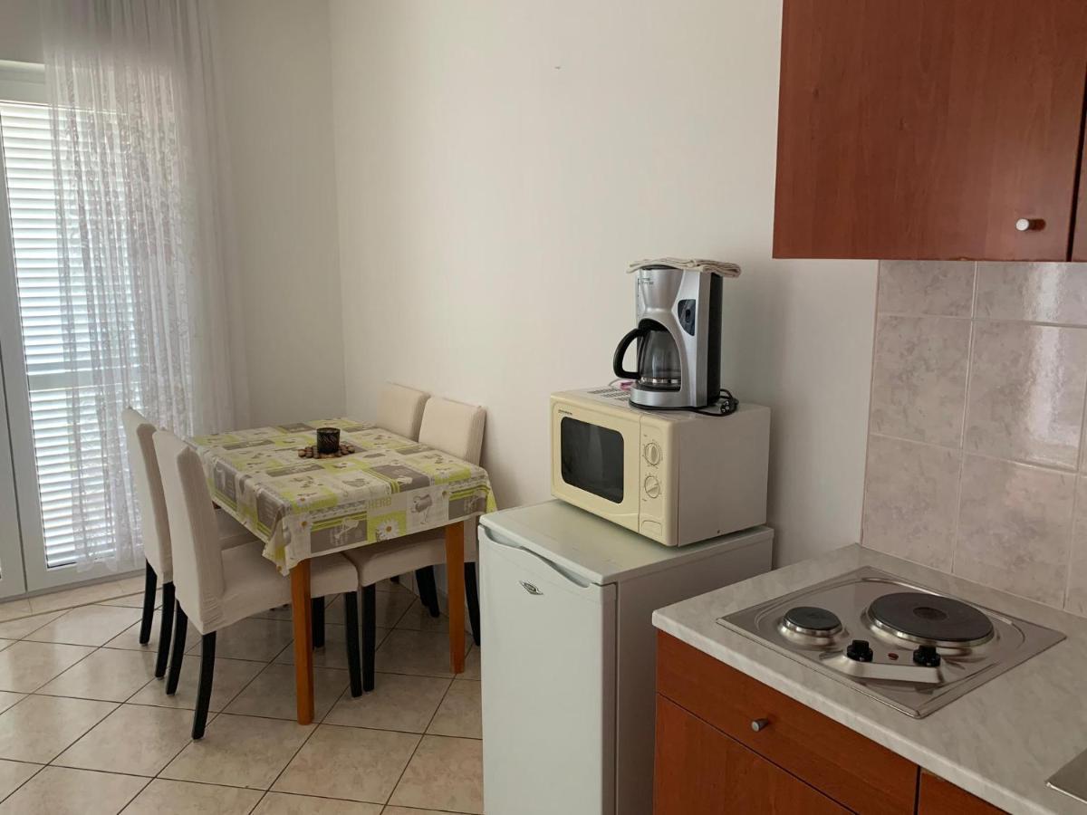 Sobe I Apartmani Til Crikvenica Buitenkant foto