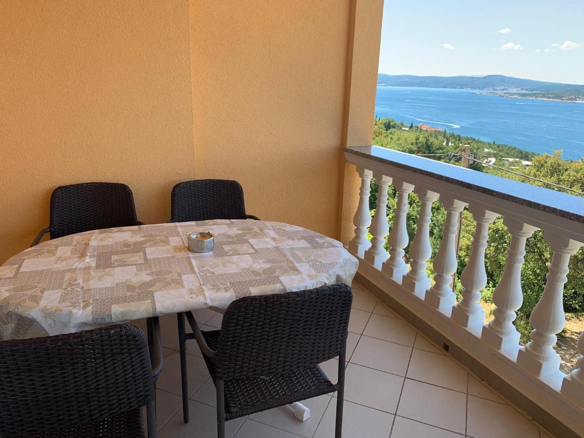 Sobe I Apartmani Til Crikvenica Buitenkant foto