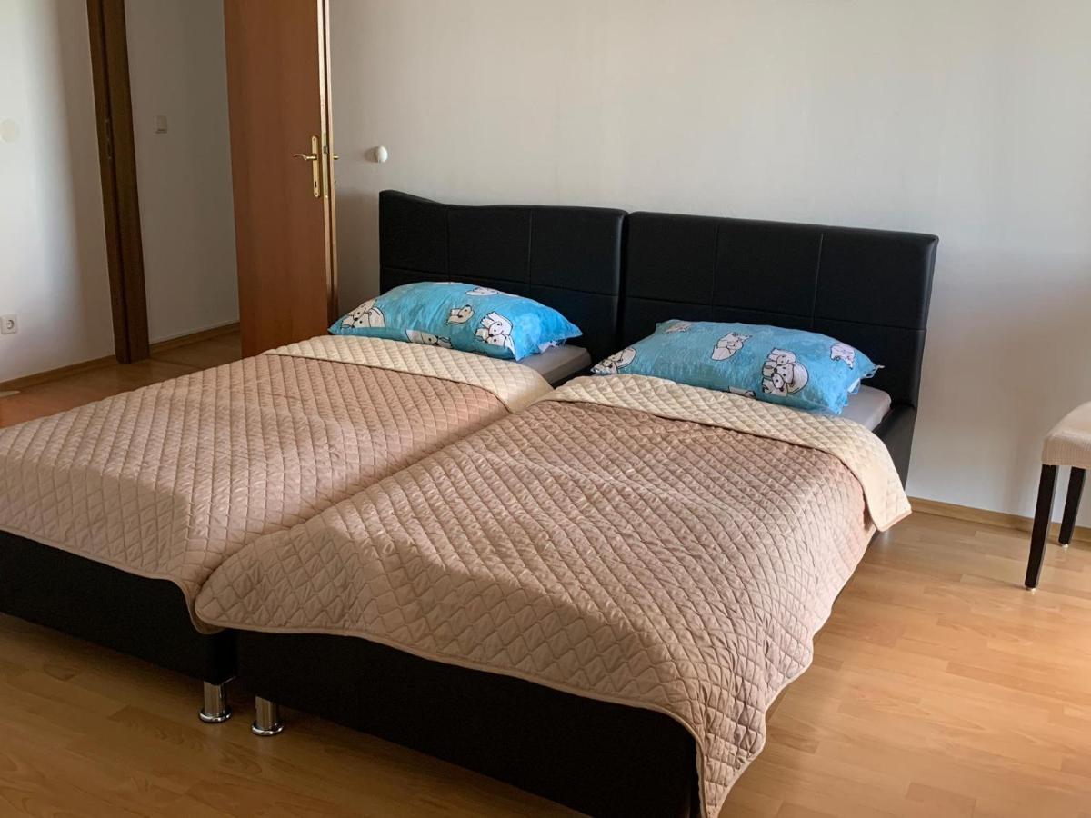 Sobe I Apartmani Til Crikvenica Buitenkant foto
