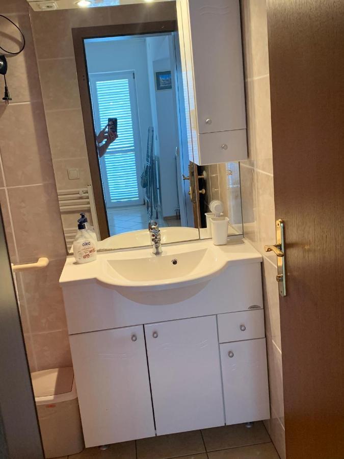 Sobe I Apartmani Til Crikvenica Buitenkant foto